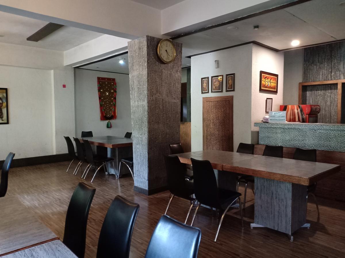 Mystica Resort 罗纳瓦拉 外观 照片