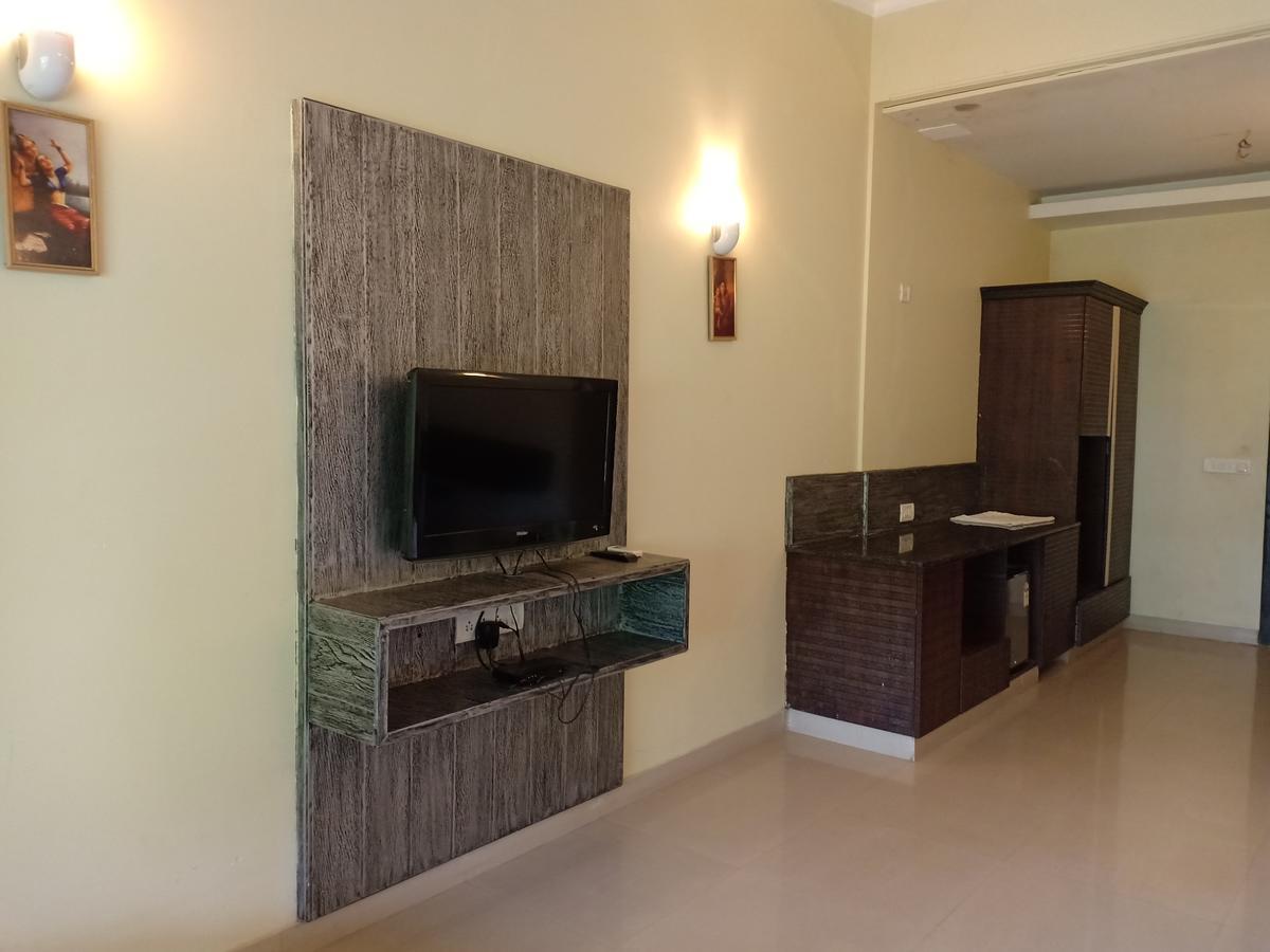 Mystica Resort 罗纳瓦拉 客房 照片