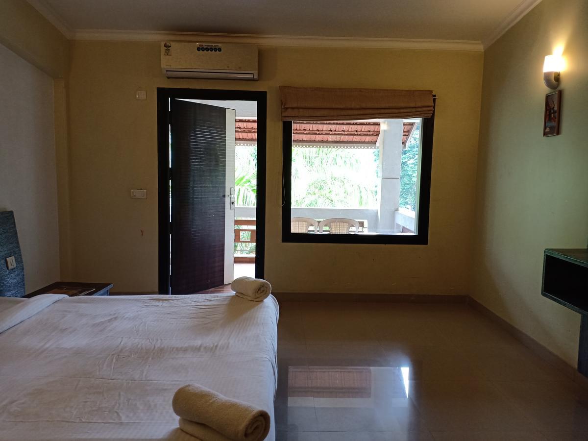 Mystica Resort 罗纳瓦拉 客房 照片